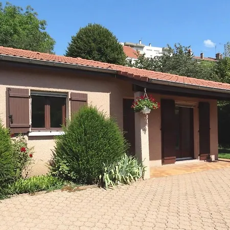 Aparthotel Le Clos Gentiane Saint-Etienne (Loire)